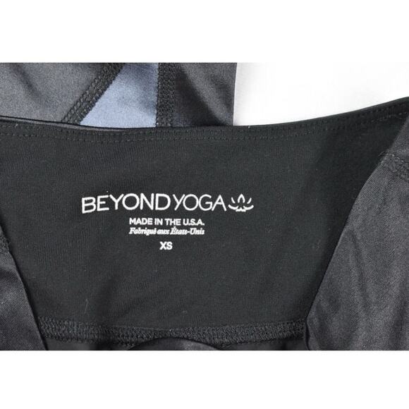 Beyond Yoga Gloss Over Waves Leggings - Picture 6 of 7